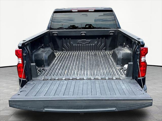 2022 Chevrolet Silverado 1500 4WD Crew Cab Short Bed LT with 2FL