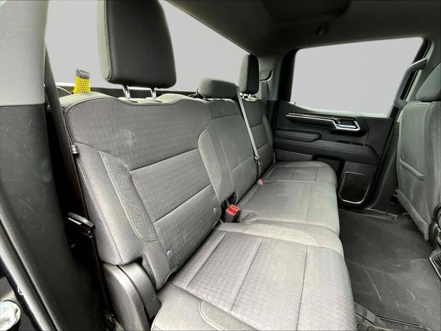 2022 Chevrolet Silverado 1500 4WD Crew Cab Short Bed LT with 2FL