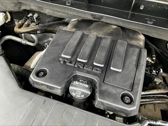 2022 Chevrolet Silverado 1500 4WD Crew Cab Short Bed LT with 2FL
