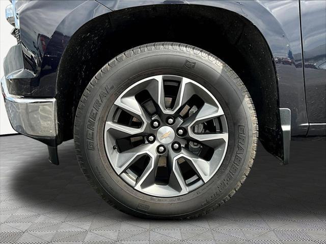 2022 Chevrolet Silverado 1500 4WD Crew Cab Short Bed LT with 2FL