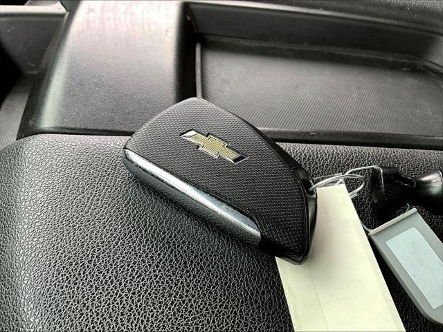 2022 Chevrolet Silverado 1500 4WD Crew Cab Short Bed LT with 2FL
