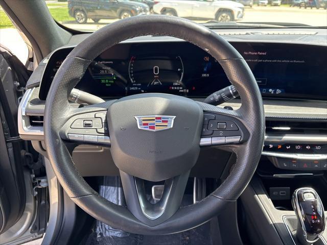 2024 Cadillac XT4 Sport