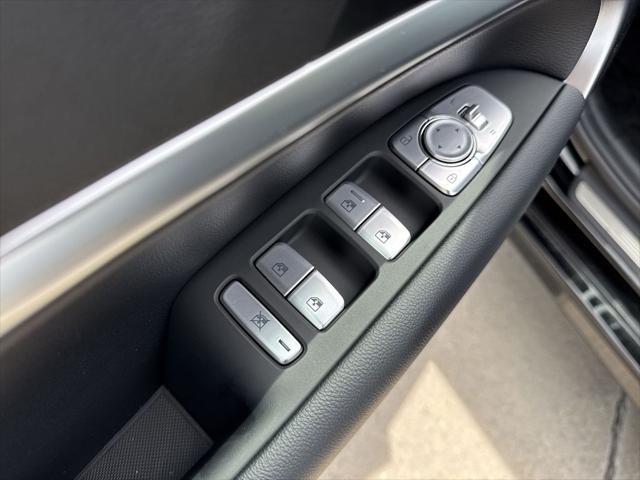 2026 Genesis G70 2.5T RWD