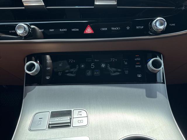 2026 Genesis GV70 2.5T Advanced