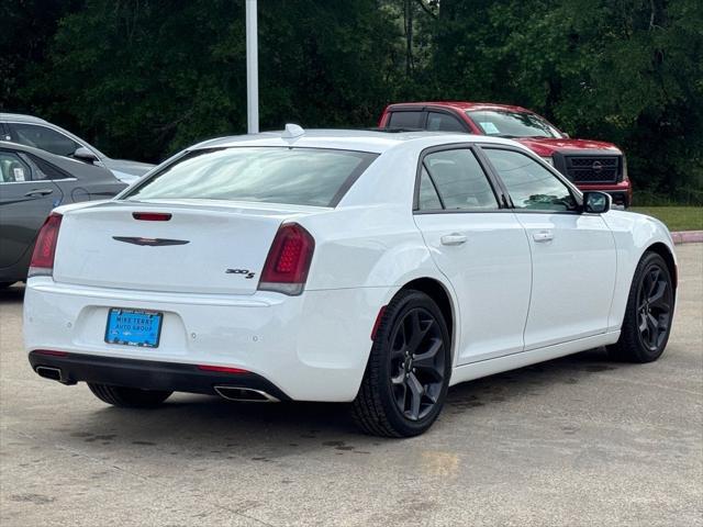 2023 Chrysler 300 300S