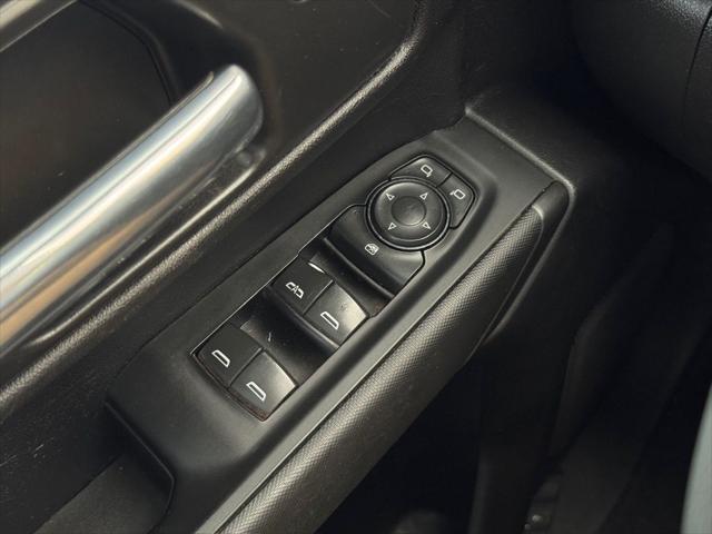 2024 Chevrolet Silverado 1500 4WD Crew Cab Short Bed Custom