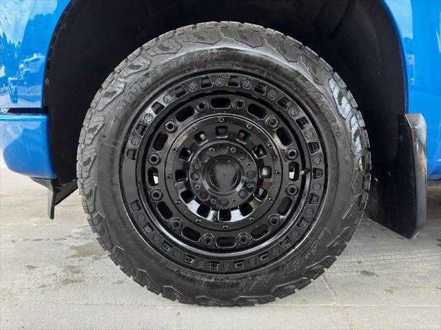2024 Chevrolet Silverado 1500 4WD Crew Cab Short Bed Custom