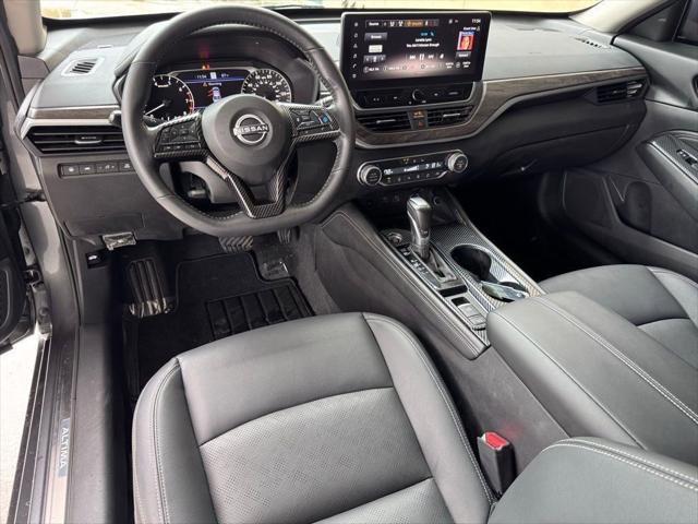 2023 Nissan Altima SL FWD