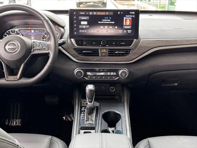 2023 Nissan Altima SL FWD