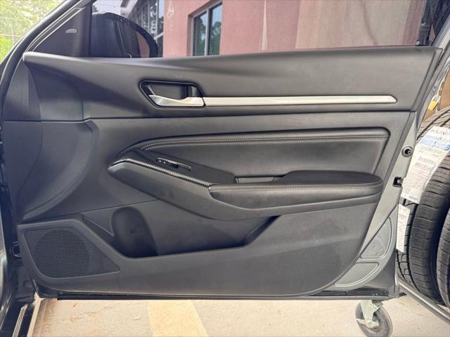 2023 Nissan Altima SL FWD