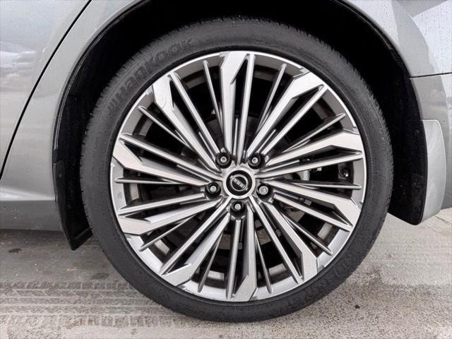 2023 Nissan Altima SL FWD