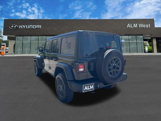 2025 Jeep Wrangler 4-Door Summit 4x4