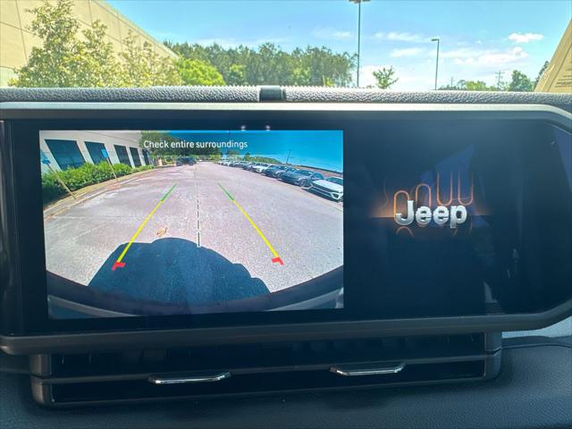 2025 Jeep Wrangler 4-Door Summit 4x4