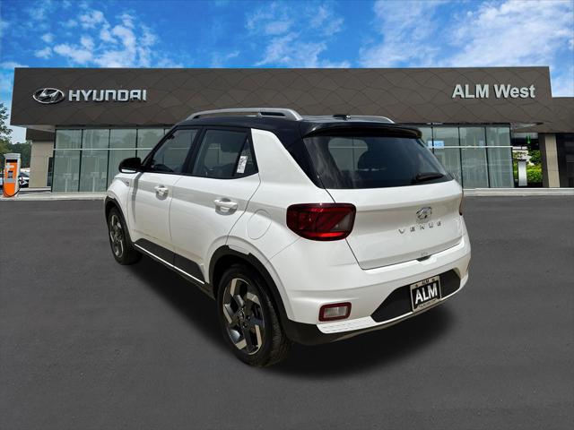 2026 Hyundai Venue SEL w/Two-Tone Roof