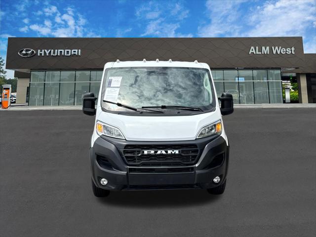 2025 Ram ProMaster 2500 Cargo Van Tradesman Low Roof 136" WB w/Pass Seat