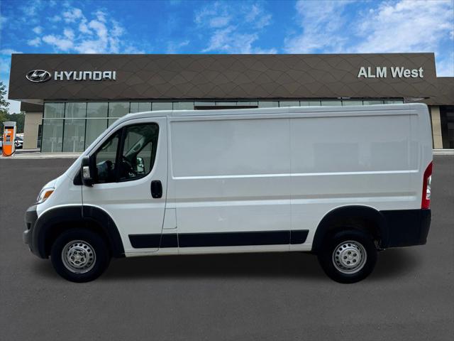 2025 Ram ProMaster 2500 Cargo Van Tradesman Low Roof 136" WB w/Pass Seat