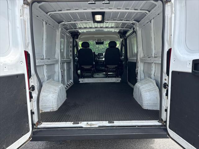 2025 Ram ProMaster 2500 Cargo Van Tradesman Low Roof 136" WB w/Pass Seat