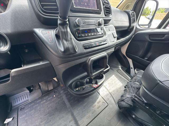 2025 Ram ProMaster 2500 Cargo Van Tradesman Low Roof 136" WB w/Pass Seat