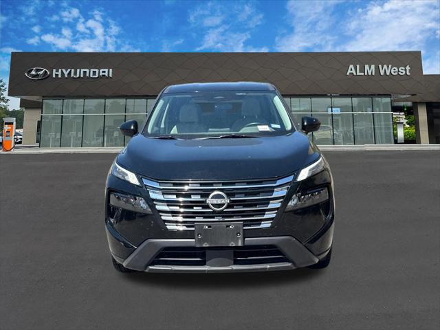 2025 Nissan Rogue SV FWD