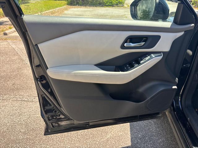 2025 Nissan Rogue SV FWD