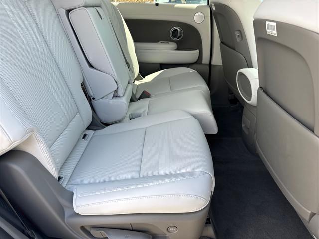 2026 Hyundai Palisade Blue SEL Premium 8P