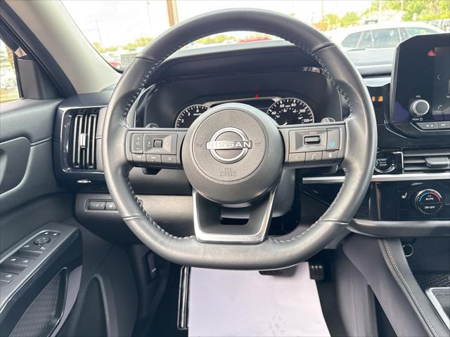 2025 Nissan Pathfinder SV 4WD