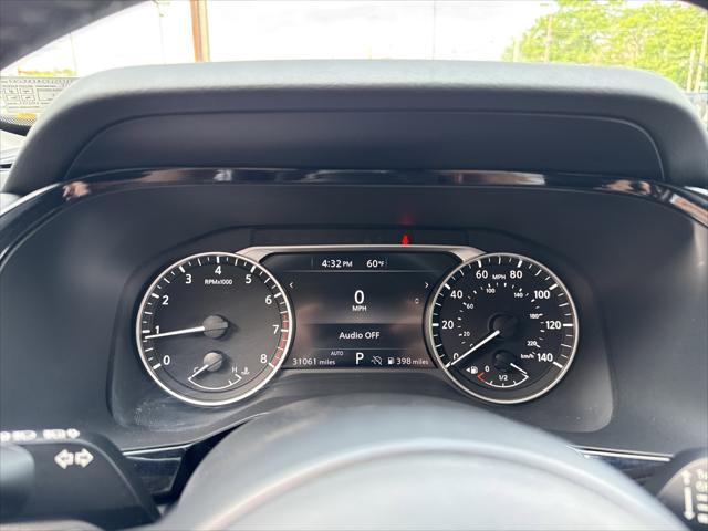 2025 Nissan Pathfinder SV 4WD