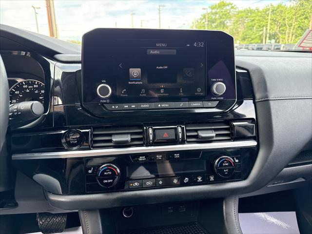 2025 Nissan Pathfinder SV 4WD