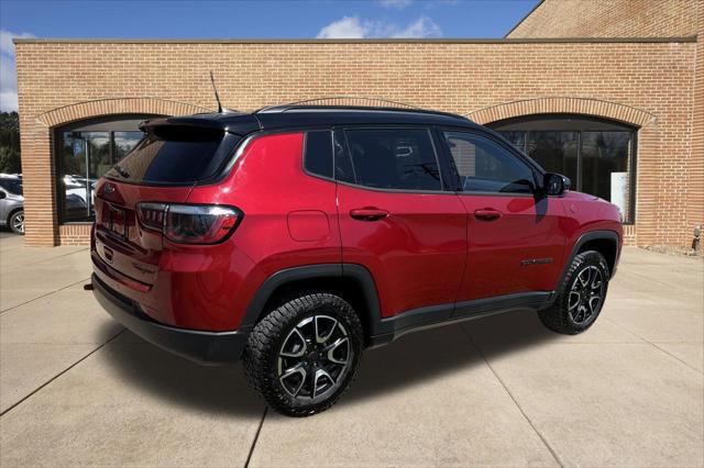 2025 Jeep Compass Trailhawk 4x4