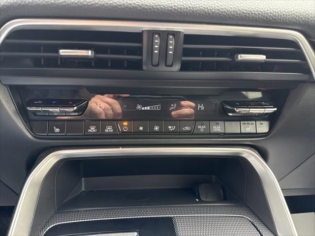 2024 Mazda X-90 3.3 Turbo Premium