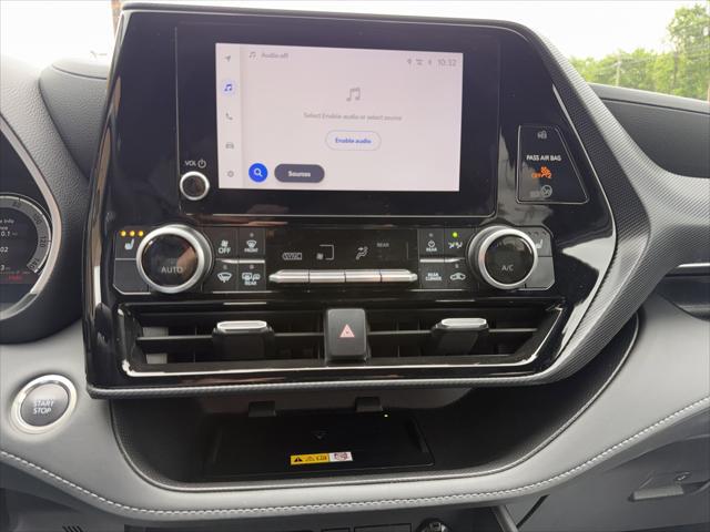 2025 Toyota Highlander XSE