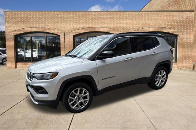 2025 Jeep Compass Limited 4x4