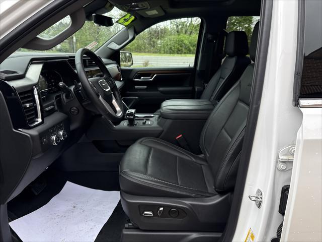 2023 GMC Sierra 1500 4WD Crew Cab Short Box Denali