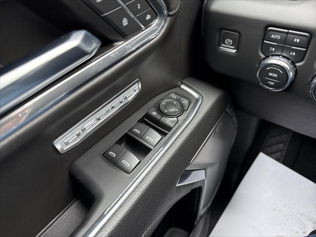2023 GMC Sierra 1500 4WD Crew Cab Short Box Denali
