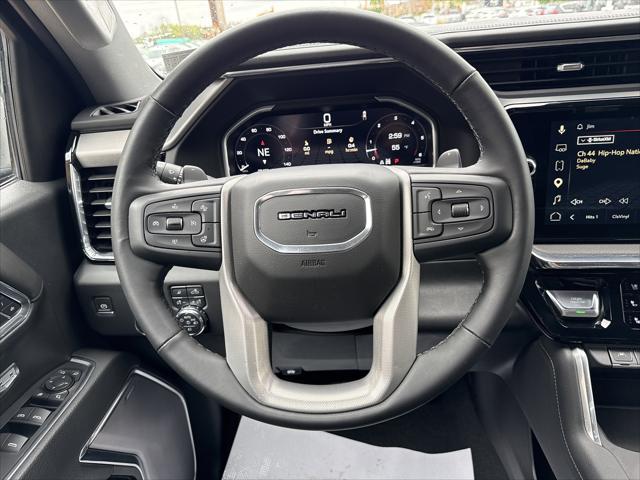 2023 GMC Sierra 1500 4WD Crew Cab Short Box Denali