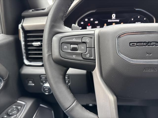 2023 GMC Sierra 1500 4WD Crew Cab Short Box Denali