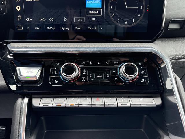 2023 GMC Sierra 1500 4WD Crew Cab Short Box Denali