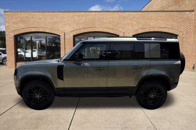 2025 Land Rover Defender 110 P300