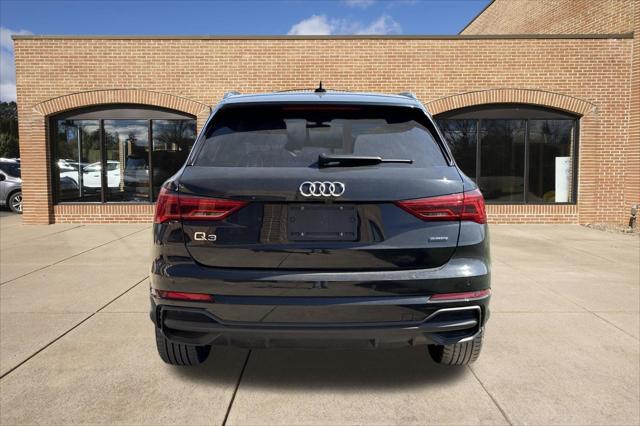 2025 Audi Q3 Premium 45 TFSI S line quattro Tiptronic