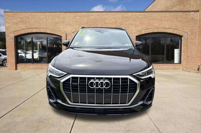 2025 Audi Q3 Premium 45 TFSI S line quattro Tiptronic