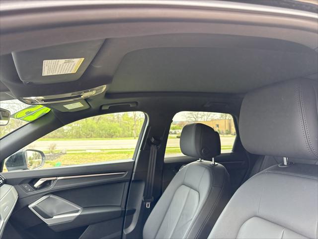 2025 Audi Q3 Premium 45 TFSI S line quattro Tiptronic