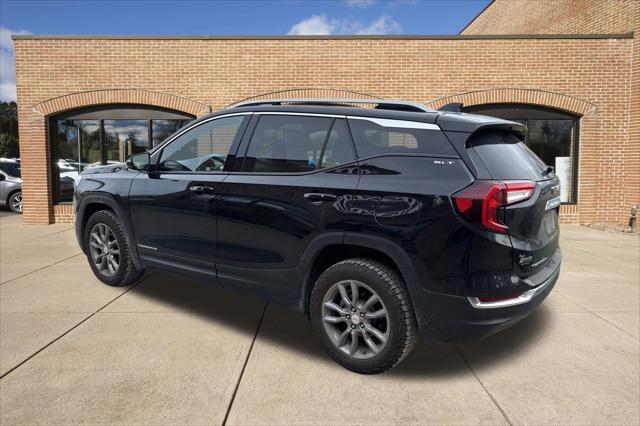 2024 GMC Terrain AWD SLT