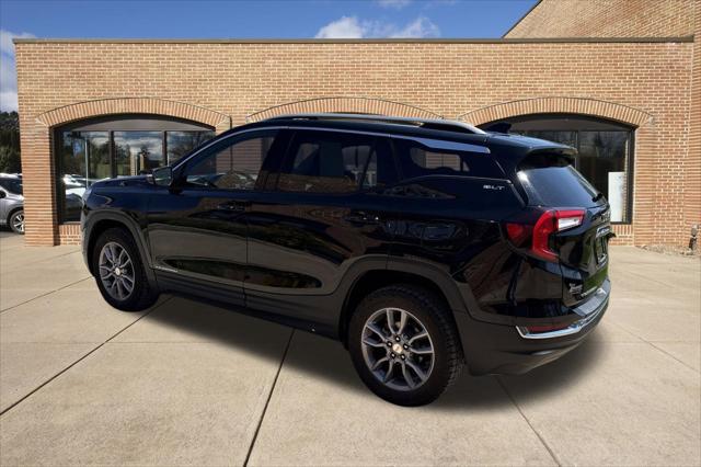 2024 GMC Terrain AWD SLT