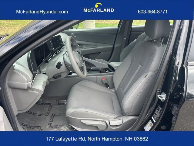2023 Hyundai Elantra SE