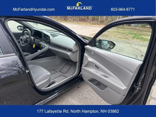 2023 Hyundai Elantra SE