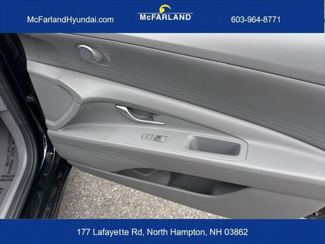 2023 Hyundai Elantra SE