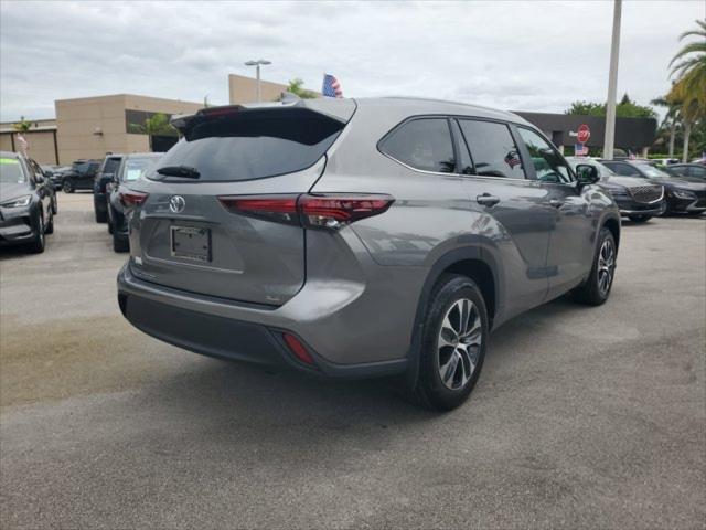 2025 Toyota Highlander XLE