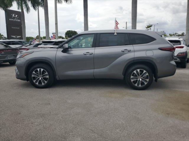 2025 Toyota Highlander XLE