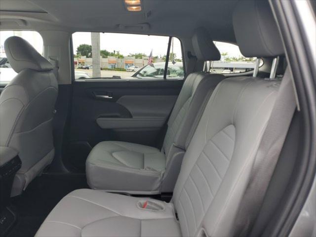 2025 Toyota Highlander XLE