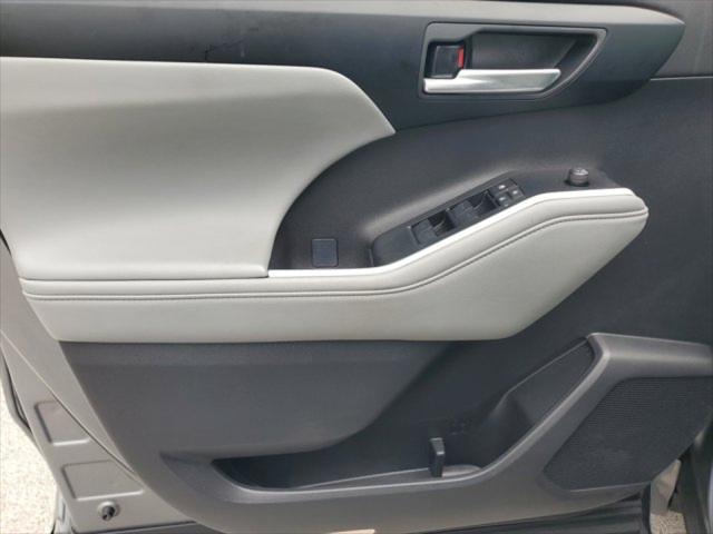 2025 Toyota Highlander XLE